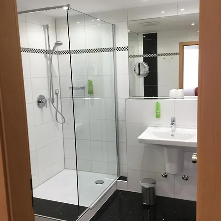 Am Freischuetz 3*