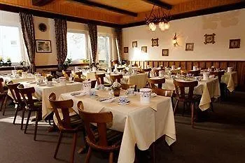 Am Freischuetz 3*