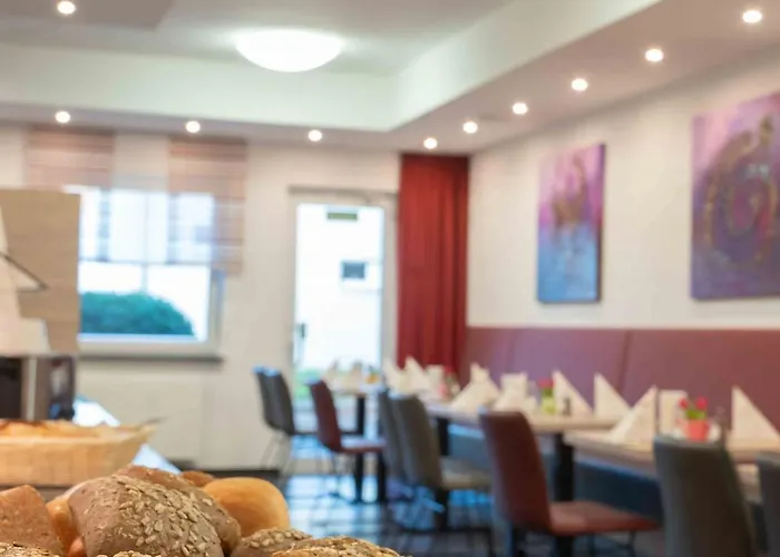 Am Freischuetz 3* Hürth