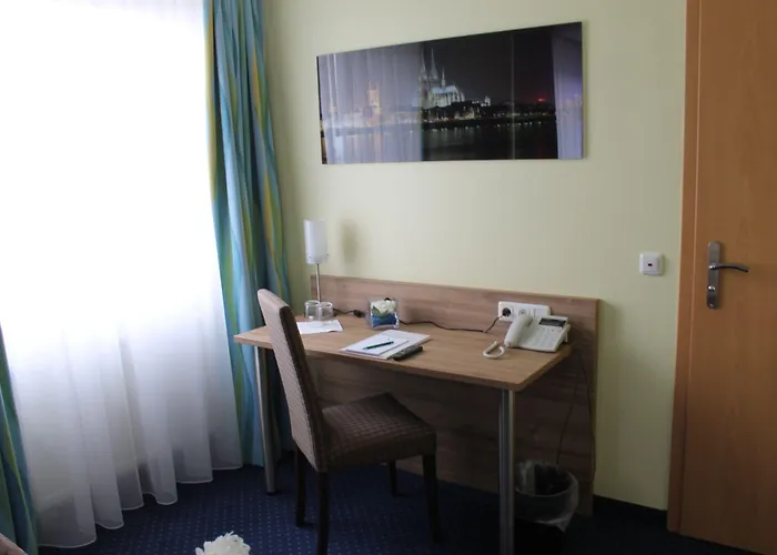 Am Freischuetz Otel Hürth